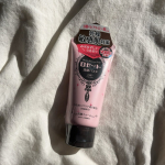 、私が愛用してる洗顔はロゼット≫ @rosette.official そのクレイシリーズの中で乾燥敏感肌対策洗顔料の◻ロゼット洗顔パスタ 白泥 ˊ˗肌への刺激が少ないアミノ酸洗浄成分を配&hellip;のInstagram画像