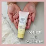 𓆸マザーアンドドーターモイスチャーハンド＆ネイルクリームピーチジャスミンの香り 35g─────────────────＼ べたつかないのに高保湿！／娘は香りがするものが好きなんですが&hellip;のInstagram画像