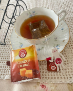 ポンパドール　4アソート ルイボスティーのご紹介です🫖ルイボスティーのアソートがあったなんて！最初にいただいたのは、キャラメル♡お湯を注いだ瞬間に甘いキャラメルの香りが漂って幸せ〜♡キャ&hellip;のInstagram画像