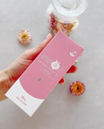 15本目くらいのリピート❤️💕✨美容液を毎日の習慣にしてからは、お肌が乾燥しなくなりました(^^)冬は鼻炎に悩まされていますが、鼻を噛んでも鼻周りの乾燥も全く気にならなくなりました✨#&hellip;のInstagram画像