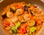 エビと野菜のトマト炒めにちょい足しで 食べ応えUP✨ たんぱく質を意識してとりたい時とっても便利な  SOVEシリアル。 シリアルとしても美味しいのですが、 汁気のあるおかずにプラスして&hellip;のInstagram画像