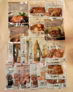 ⁡美味しくて&hellip;便利すぎたので&hellip;2回目の「おかず宅配便」大阪ガスさんの「FitDish」を利用してみましたよ今回はお魚もお肉も色々と入っていましたので夕飯はお魚バージョンとお肉バージョン&hellip;のInstagram画像