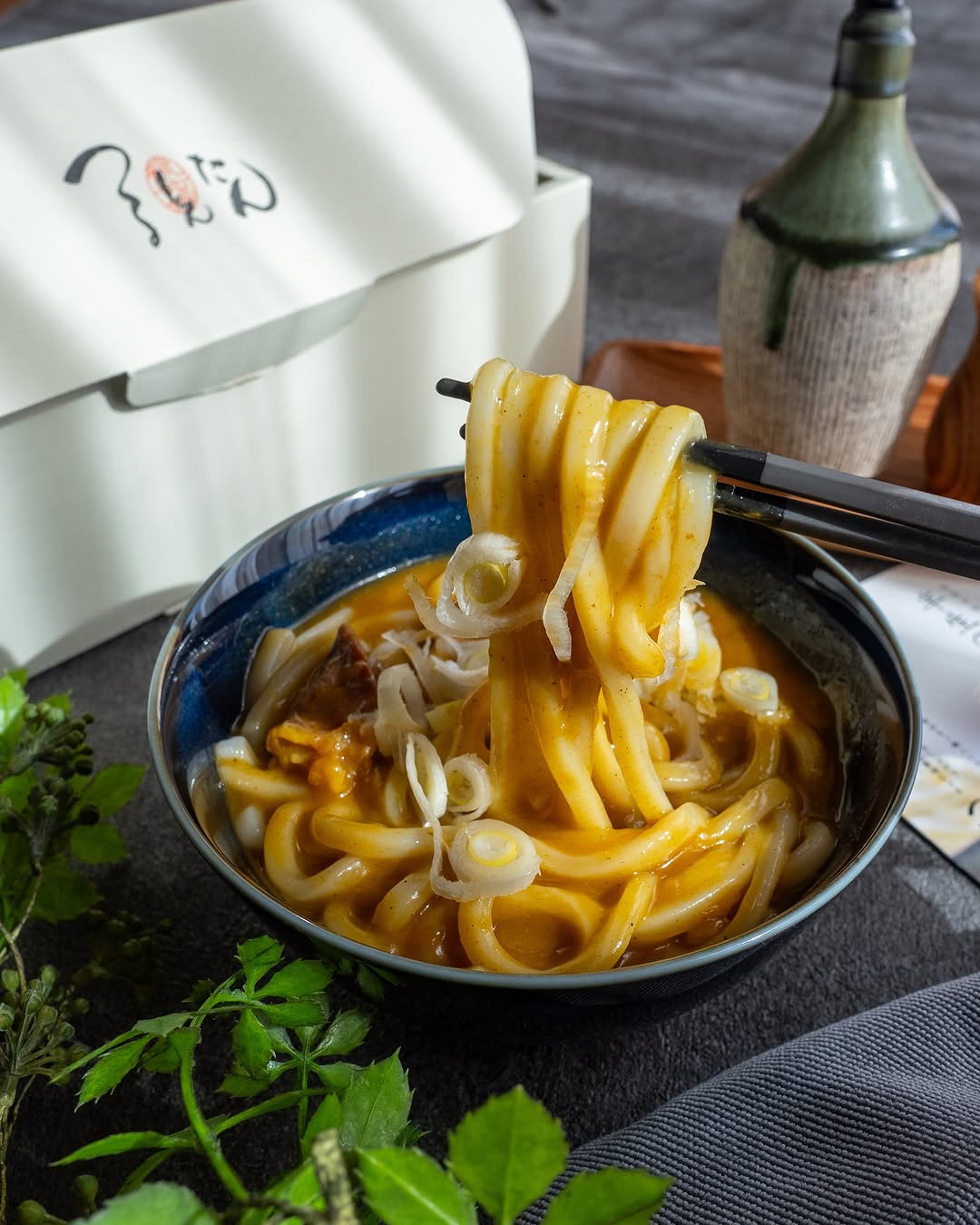 口コミ投稿：今日のごはん大好きなつるとんたん❤️つるとんたん名物 カレーのおうどん2人前✨お店で…