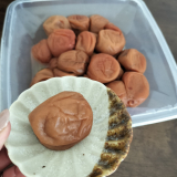 「大粒て大満足なはちみつ南高梅干」の画像（2枚目）