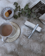 𓁺𓁺⌇⌇〖　ラッシュアディクト アイラッシュコンディショニング セラム アドバンス　〗極細ブラシでアイラインを引くように根元にひと塗りするだけ५✍️訳あって娘が使っております。夜&hellip;のInstagram画像