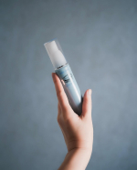 今年の花粉症で特に辛いこと、それはお肌の不調😭元々敏感肌がさらに敏感にー💦いままではくしゃみと鼻水に悩まされてたのに毎年不調の内容がちょっとずつ違うのは不思議🙄この時期使ってみてるのは敏感肌用&hellip;のInstagram画像