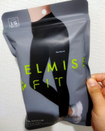 .最近はストレッチポールを使いながら簡単な運動をしてる🥹✨️ストレッチポールはもちろん、もう一つの相棒はみんな知ってるベルミス！！着圧タイツも結構持っているけど、今回は運動している時にも使えるレギン&hellip;のInstagram画像