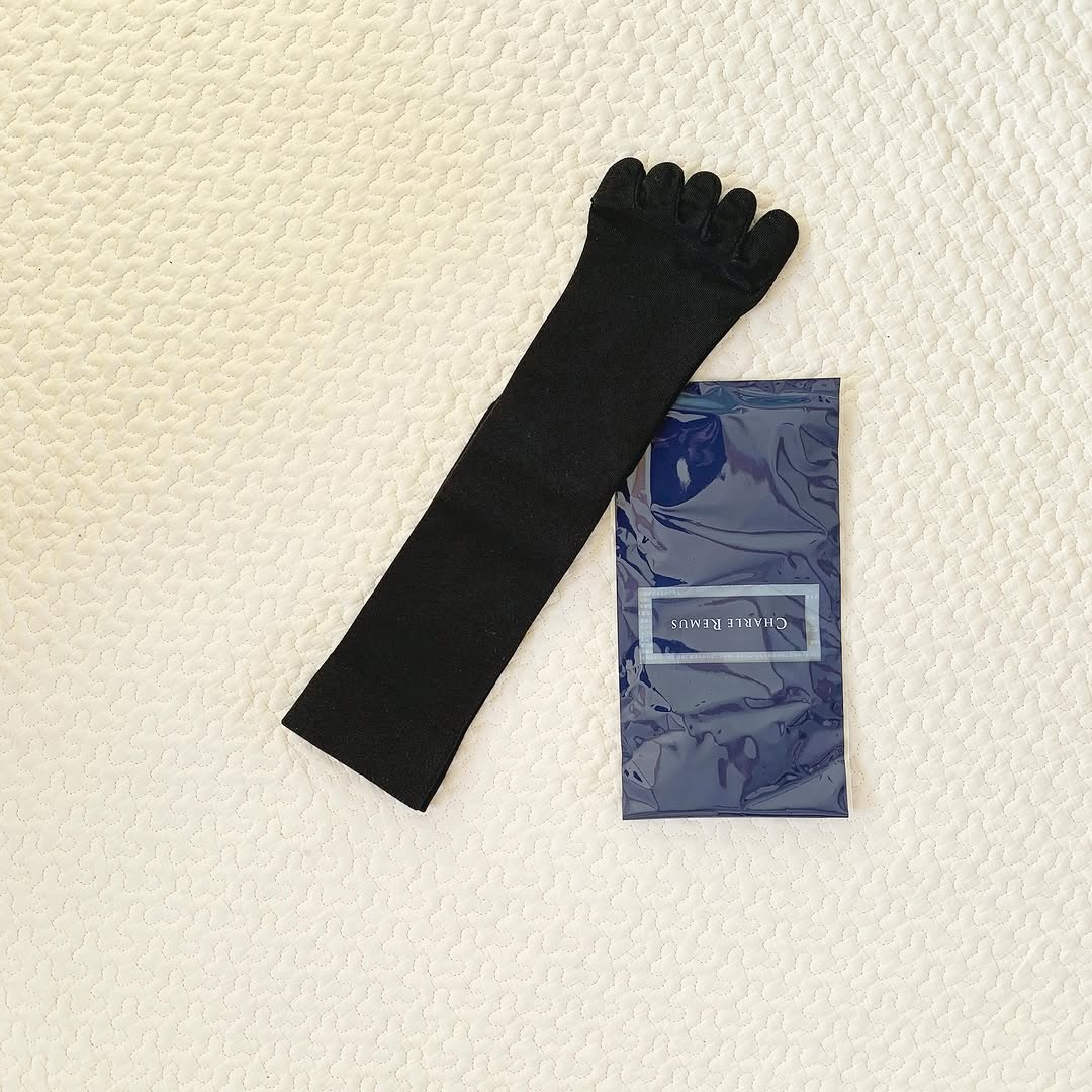 口コミ投稿：シャルレの5本指ソックス🧦紳士用なのでパパが履いていますが肌触りが良くて、通気性…