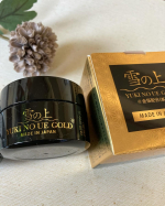 大人気の薬用オールインワンジェル「雪の下」金箔配合のナイトジェルを使用させていただきました。金箔が入ってるだけで豪華さが違います❣️配合成分はバクチオールグルタチオンと金箔年齢を重ねると入&hellip;のInstagram画像