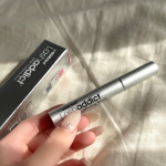 .ラッシュアディクト アイラッシュコンディショニングセラム アドバンスを約1ヶ月続けて見た結果👀まつ毛にハリコシが出た気がする！！自分でもまつ毛がイキイキしてるのがわかる😂長さも長くな&hellip;のInstagram画像