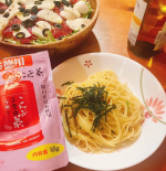 玉露園「お徳用梅こんぶ茶」✨こんぶ茶生誕107年目「元祖こんぶ茶」玉露園の「お徳用梅こんぶ茶」🩷「お徳用梅こんぶ茶」は通常45g入りのところ、その倍近い85gも入ってるので、お湯でといて飲む以&hellip;のInstagram画像