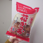 マルトモの花かつお〜！45gの内容量たっぷりで、思う存分においしい花かつおを味わえます！お料理は、お豆腐とキャベツのお好み焼き風♡とってもヘルシーなメニューだけど、鰹節の風味がすごくて大満足&hellip;のInstagram画像