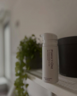 🌹新感覚のバームクレンジングあのオールインワンジェルで人気のパーフェクトワンからバームクレンジングが発売。バームで毛穴ケアをするとスッキリ感があるから、すごく好きなんだけど【パーフェクト&hellip;のInstagram画像