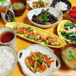 今日の晩ごはん。#たらの野菜あんかけ 。#アスパラベーコン巻き #ブロッコリーサラダ 茄子の煮浸し 豚汁 野菜あんかけと茄子の煮浸しに使ったお醤油は@shoda_shoyu1873 さん&hellip;のInstagram画像