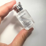 【PR】＼冬の乾燥対策に／高品位【スクワラン】毎日、朝晩1滴～乾燥が気になる時にはプラスして使用してます。顔だけでなくパサつきやすい髪にも使用してますが、お風呂上がりに髪へ使用するのが&hellip;のInstagram画像