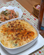 .先日、マルトモ様の花かつおと一緒にいただいた「国産野菜のブイヨン」を使ったワンポットグラタン具材は、鶏もも肉、玉ねぎ、椎茸、ブロッコリー、マカロニ味つけは、ブイヨンに塩、ホワイトペパー、メー&hellip;のInstagram画像
