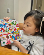 ...お米で作られた粘土🌾程よく柔らかいからこねやすくて作りやすそうやった🧸🫧9種類小分けに入っててケースも可愛いから再利用してます🌏..取り合いの喧嘩はいつまで続くんやろうか..🥹&hellip;のInstagram画像