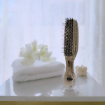 ⁡⁡⁡＼ 世界48ヵ国で愛されているスカルプブラシ ／⁡⁡▫️S・HEART・Ｓ　@shearts.brush　ワールドプレミアムロング⁡産後とっても気にかけているのがスカルプ&hellip;のInstagram画像