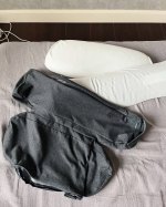 サバキューさんの、首と肩がホッとする枕PLUS。タイマー付きで肩首を温めながら眠りに誘ってくれる枕です✨首ほぐし機能付き✨（詳しくは前の投稿をご覧ください💓）今回は、カバーを外した中身の写真を&hellip;のInstagram画像