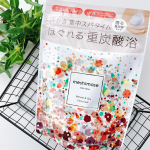 𓈒𓏸┈┈┈┈┈┈✾┈┈┈┈┈┈𓏸𓈒meshimase バスタブレット スパ大きめのタブレットを１回に2個使いますシュワシュワ𓈒𓏸︎︎︎︎っとバブルの泡が出て面白いですタブレットが溶ける&hellip;のInstagram画像