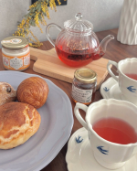 𓂃🥖🫖.。..人気のパン屋さんのパンがお家に届く【ぱん結び】葛飾区にあるラ・タヴォラ・ディ・オーヴェルニュのパンを頼んでみた🥖𓂃冷凍で届くからいつでも食べられるし、とくに今みた&hellip;のInstagram画像