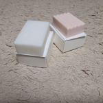 プラスチックフリー、人にも地球にもやさしい環境配慮型固形シャンプー／コンディショナーです。シンプルで快適な「新しいライフスタイル」を。ヘアケアの大切な要素である香りにもこだわり、日本人になじみ深い「さ&hellip;のInstagram画像