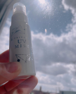 ☆。.:＊・゜【プライバシー　UVミスト50】ミストUV嬉しいですよね︎💕︎︎💕︎ノンアルコール処方なので敏感肌でも使えます。朝の化粧をして。日焼け止め塗ります。時間経ち。仕事後にまた日焼&hellip;のInstagram画像