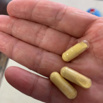 ビタミン系のサプリは本当色々飲んだけど、これはかなり良い🙆良くできる口内炎が出来なくなったし、年中鼻炎だけど気づいたら鼻炎も無い😭疲れもとれやすく体調も良い！お肌の為にも免疫ケアにも良いと思うの&hellip;のInstagram画像