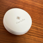 セラフォアエッセンスパウダーナチュラルベージュ黒龍堂さんのパウダーは大好きなのです🫶🫶🫶サラッと付けれて軽いパウダーです。馴染みも良いのでポーチに毎回入れてます🧚💚✨#PR #株式会社&hellip;のInstagram画像