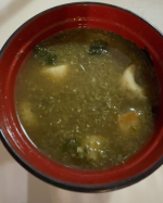 最近なんだか疲れが取れず、体が重いし、ちょっと太ったかも&hellip;😅それに最近日焼けも気になる季節だし🌞これは体の中から整えなきゃ！と思って、玄米酵素ハイ・ゲンキ スピルリナを試してみました食事の&hellip;のInstagram画像