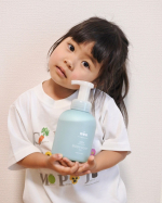 #PR@and_uta_official 様のボディソープ🧴🌿 ╲天然由来成分100％のベビースキンケア╱植物の力を活かしたスキンケアブランド &UTA（アンドウタ） 様のボディソープを&hellip;のInstagram画像