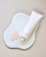 .𓇠 𓇠 𓇠 𓇠 𓇠 𓇠 𓇠 𓇠 𓇠 𓇠 𓇠 𓇠 𓇠 𓇠 　　UNLICS メルティクラッシュウォッシュ𓇠 𓇠 𓇠 𓇠 𓇠 𓇠 𓇠 𓇠 𓇠 𓇠 𓇠 𓇠 𓇠 𓇠＼父の日に、&ldquo;自分では買わない&rdquo;&hellip;のInstagram画像