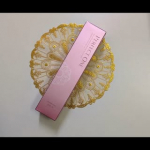 1つで7役（化粧水、乳液、美容液、クリーム、パック、化粧下地、ネッククリーム）の機能をもつオールインワンセラムなので、顔〜首まで一気にケアできるのがすこく楽♡炭酸*セラムも気持ちいいです！※二&hellip;のInstagram画像