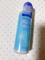 MOC フローズンシャワーをお試ししました。塗って洗い流すとクールな感じになる乳液でした。シトラスの香りがさわやか！せっかう汗を流しても、ドライヤーを使っているうちにまた汗だくになることが&hellip;のInstagram画像