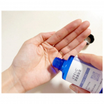 ....年齢が顔に出る前から&hellip;始めた方がいいです🙂&zwj;&harr;️もちろん今からでもーーーー..ビタミンC *⑴大切。.*⑴ラウリルグリセリルアスコルビン酸（肌を整える成分）...&hellip;のInstagram画像