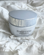 パーフェクトワン 薬用ホワイトニングジェル【医薬部外品】／販売名：POホワイトニングジェル ----------------------------------夏到来☀️‼️紫外線が日に日&hellip;のInstagram画像