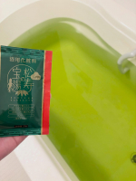 松寿の宝湯（しょうじゅのたからゆ）医薬品製造会社の和漢薬研究所から発売された入浴剤爽やかな香りが広がり、森林浴をしているようなリラックス感を楽しめます！！入浴後はポカポカでお肌がしっとり😍&hellip;のInstagram画像