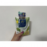 発酵アロエヨーグルトパック 洗い流すバックお風呂でぱぱっと使える洗い流すパック好きやねんな〜🤍くすみの原因になる古い角質や毛穴の汚れを洗いにしてくれる発酵クリアパック。容器に吊り下げ&hellip;のInstagram画像