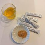 玄米酵素F100を使って、初めてのプチ断食にチャレンジしてみました！1食を置き換えるだけなので気軽に始められ、空腹感もほとんどなく驚きました。香ばしい玄米の風味がふわっと香り、クセも少なくて飲&hellip;のInstagram画像