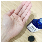 ．大好きビタミンCの原液美容液✴︎ベタつきにくいサラッとしたテクスチャが使いやすくて伸びもいい◎でもつけたあとはお肌もっちりツヤっと♡ビタミンC系のスキンケアはピリピリしちゃうのもあるけど&hellip;のInstagram画像