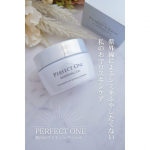 \ 私のお守りスキンケア✨ /紫外線が強くなる夏☀これ以上、紫外線によるシミを増やしたくない‼️そんな私が愛用中の&hellip;PERFECT ONE（パーフェクトワン）『薬用ホワイトニングジェル』🐰&hellip;のInstagram画像