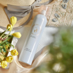 PR@mother_and_daughter_officialマザーアンドドーター・クリアUVスプレー SPF50+PA++++ 150gこちらは、髪、顔、体に使えるUVスプレー。白浮きしない&hellip;のInstagram画像