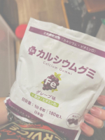 すくすくのっぽくん🍇娘と息子と食べてるのでどんどん減ってるけど飽きない！美味しい！パリパリした表面なのでこの時期でもベタつかないのもいい😗#PR #有限会社ルーティ #スクスクのっぽくん #カ&hellip;のInstagram画像
