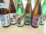 晩酌タイムがめちゃくちゃ充実するラインナップ〜🍶𓂃𓂂𖡼.𖤣𖥧𓈒◌܀大吟醸含めた新潟地酒飲み比べ、楽しすぎて美味しすぎて幸せ〜🩵呑みたすぎておつまみばっかり作っちゃいそう🤗#P&hellip;のInstagram画像