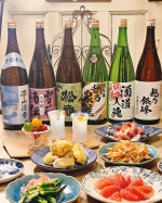 🏠家呑みで旅気分🍶今日は&ldquo;新潟&rdquo;を感じる夜「新潟地酒飲みくらべ 一升瓶5本組＋1本増量」豪華すぎる地酒セットが届きました&hellip;！その日の気分で選べる、6本の個性派たち一升瓶だから、最初に開&hellip;のInstagram画像