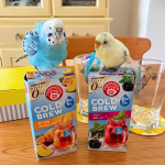 ポンパドール の『コールドブリュー』で、夏のティータイムを楽しもう！😋🐥🐥. 『コールドブリュー』は、水出し5分のフルーティーなハーブティーです。.自宅でアイスティーを作る時って、熱々のを冷ま&hellip;のInstagram画像