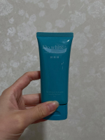 メイク落としで、美白ケア。洗うたび、透明感アップ🌿💧♡落とすだけじゃ、もう物足りない！do white+（チューブタイプ）は、薬用成分配合の美白クレンジングジェル。🌿 天然由来成分9&hellip;のInstagram画像
