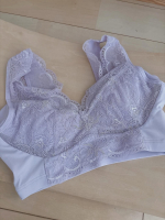 ナイトブラレースと可愛いカラーでテンション上がります♪ホールド感もあり、アンダーがずれにくいのも嬉しい。#PR #株式会社HRC #LUNAブラ #LUNAナイトブラ #ナイトブラ #m&hellip;のInstagram画像