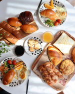 兵庫県神戸市にあるパン屋さん『イスズベーカリー』のパン🥖は、全国の名店の冷凍パンがお取り寄せできるオンラインサイト「ぱん結び」 のサービスでお取り寄せできるよ。イスズベーカリーは19&hellip;のInstagram画像