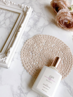 BIBIDAYInnocence Freesia オードトワレ 30ml「美々な日々を」 日々を美しく過ごして欲しい、そんな願いを込めた、香りにこだわったブランドのBIBIDAY。そんな&hellip;のInstagram画像